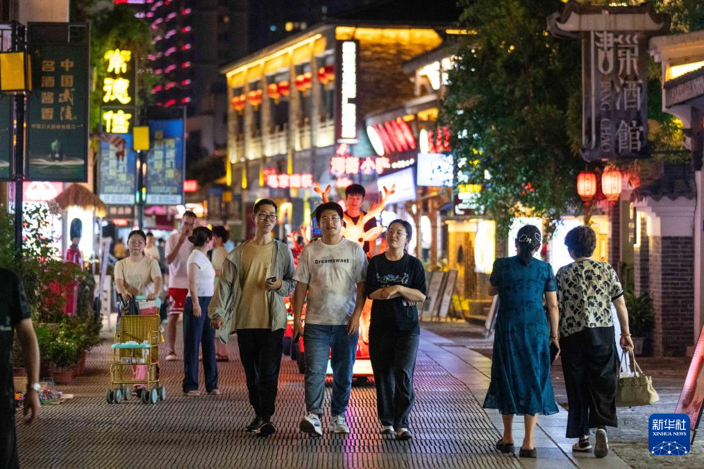 湖南河街之旅，遇见万千气象与古老非遗的魅力