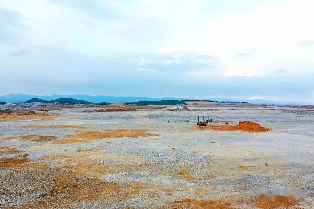 贵州新机场落户某县，探索发展与地方振兴的共赢之路